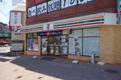 ブリリアントコートクラージュ コンビ二：ｾﾌﾞﾝｲﾚﾌﾞﾝ 大阪寺田町2丁目店　188m