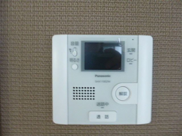 ポローニア立花通り TVモニターホンです