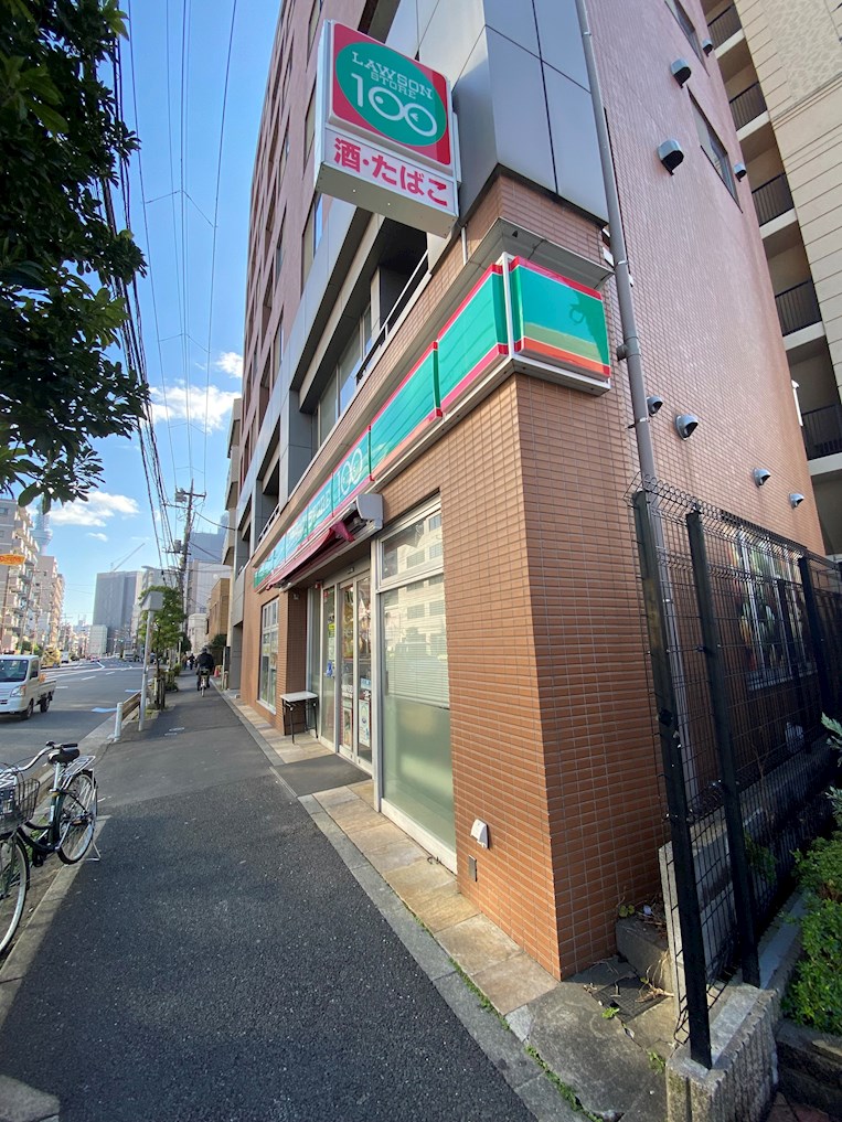 WAVE千束(ウェーブ千束) コンビ二：ﾛｰｿﾝｽﾄｱ100 LS台東浅草五丁目店　448m