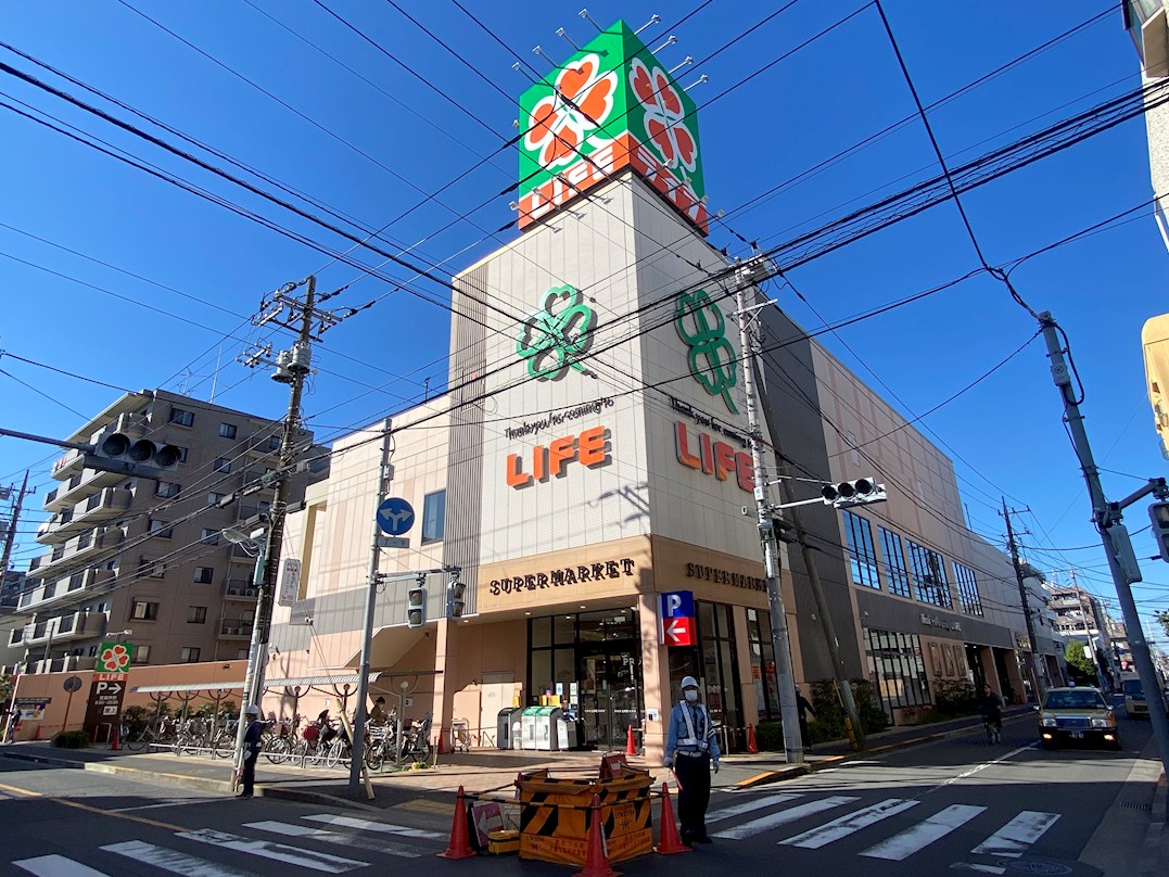 LAUREL北小岩 スーパー：ﾗｲﾌ 西小岩店　1013m