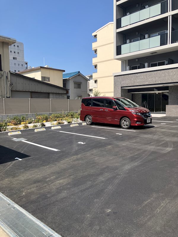 アリビオ大阪港 駐車場