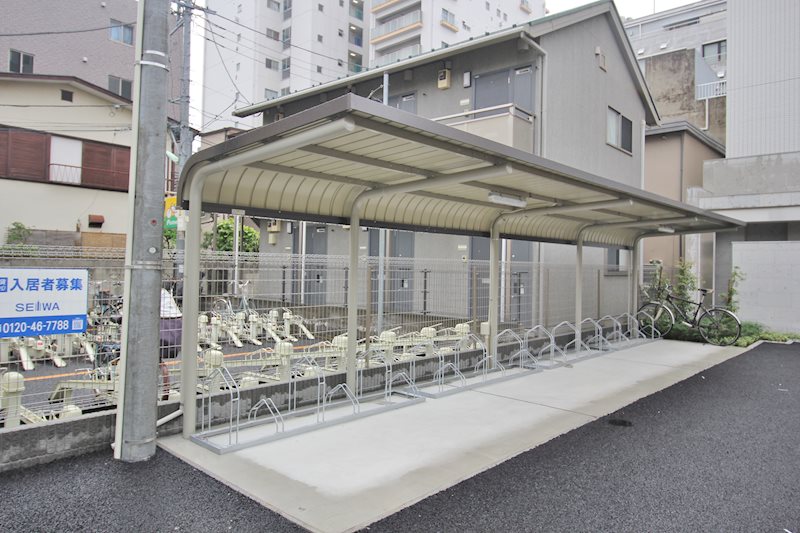 グランディール荻窪 駐輪場