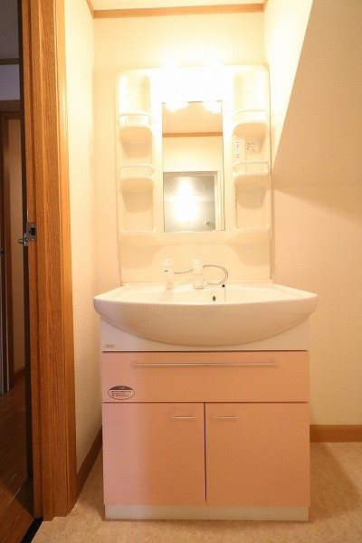 リファインド山越 シャワー付洗面化粧台