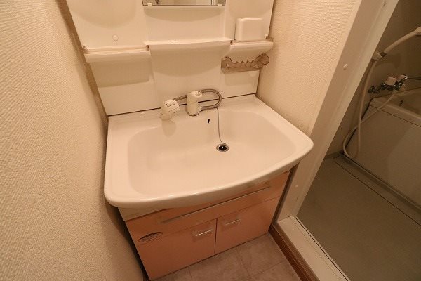リファインド山越 同仕様写真（リビング）