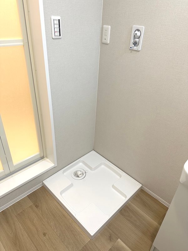 Luana御所西 現地写真（玄関）