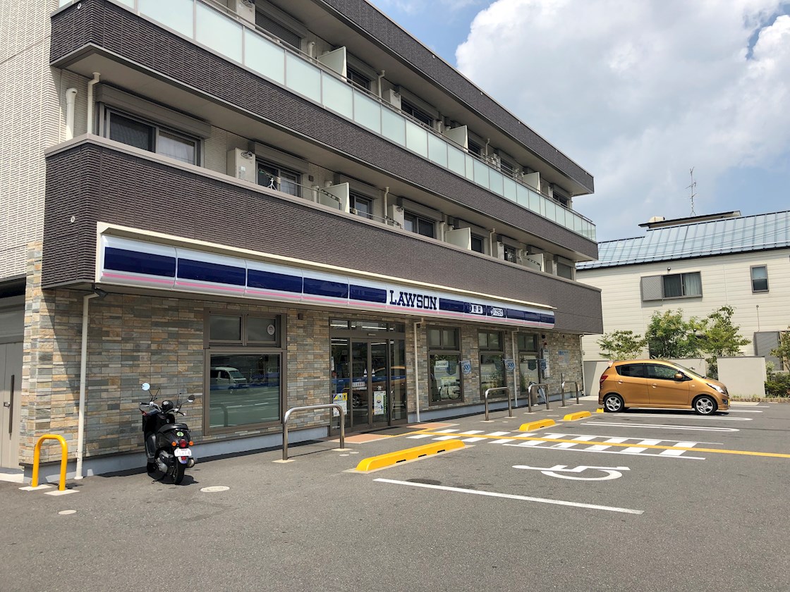 エーデルハイム コンビ二：ﾛｰｿﾝ 宇治神明宮北店　3260m