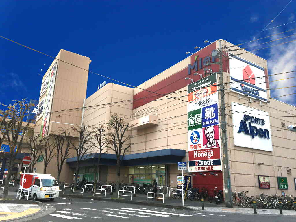ディアハイム ショッピング施設：川口元郷駅前ｼｮｯﾋﾟﾝｸﾞｾﾝﾀｰ Miel(ﾐｴﾙ)かわぐち　372m