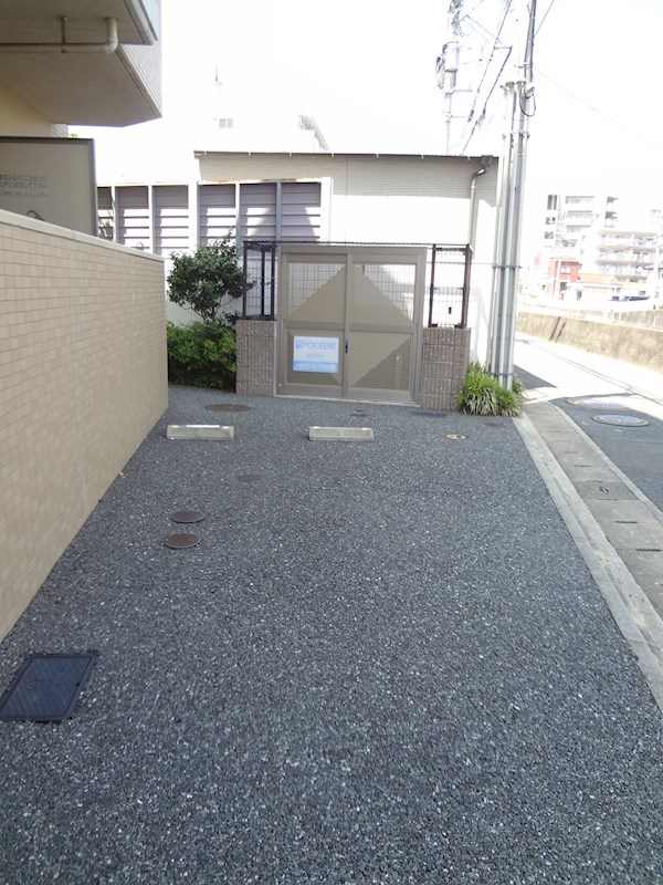 アンリシール 駐車場
