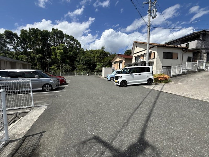 パークサイドイン桃山 駐車場