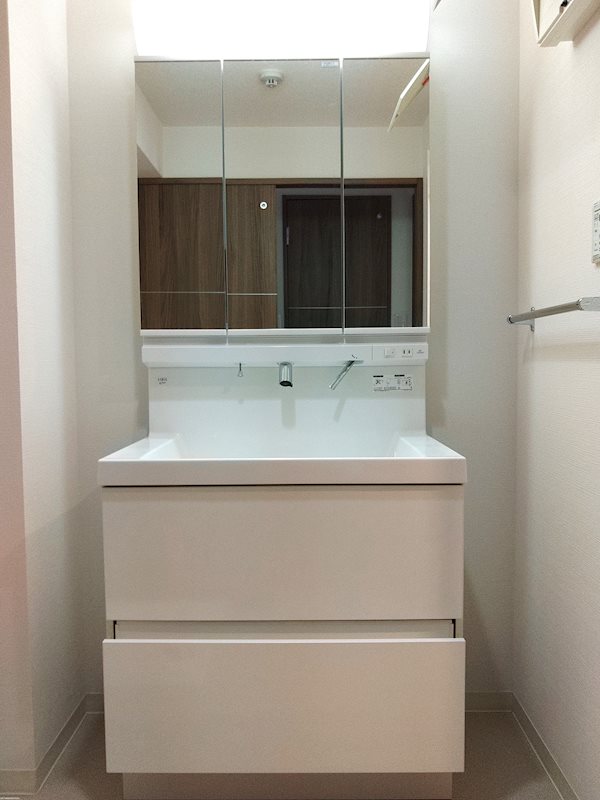ブランシェ駅南 同仕様写真（リビング）