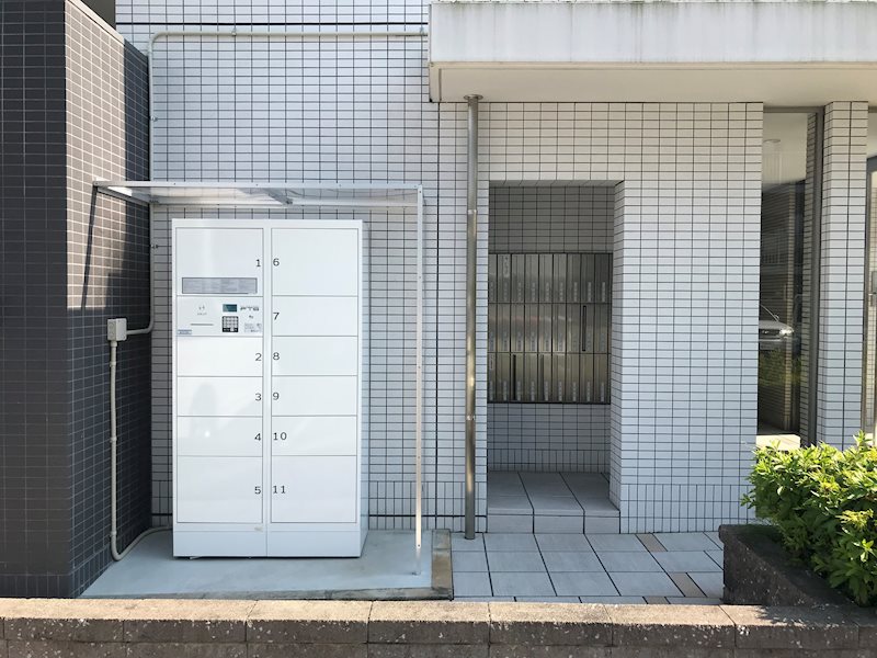 クレスト園田 宅配Box