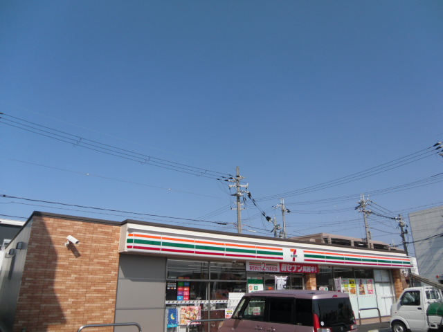 グランポン魚住 コンビ二：セブンイレブン明石魚住住吉店　868m
