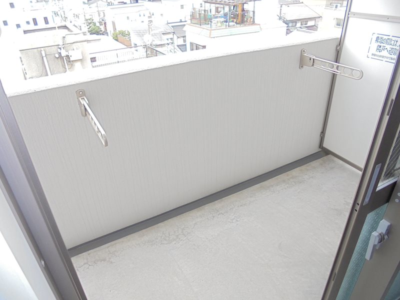 サンステラ 現地写真（玄関）