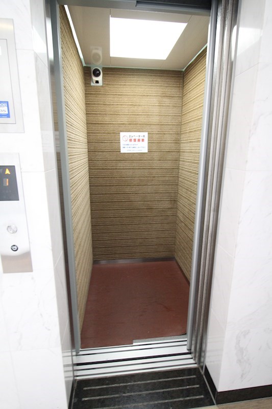 アベニール四天王寺 現地写真（玄関）