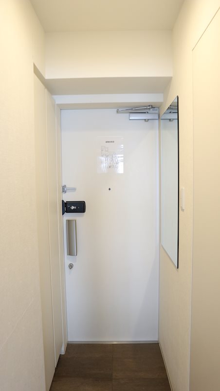 ファイブコート梅田 鏡付き