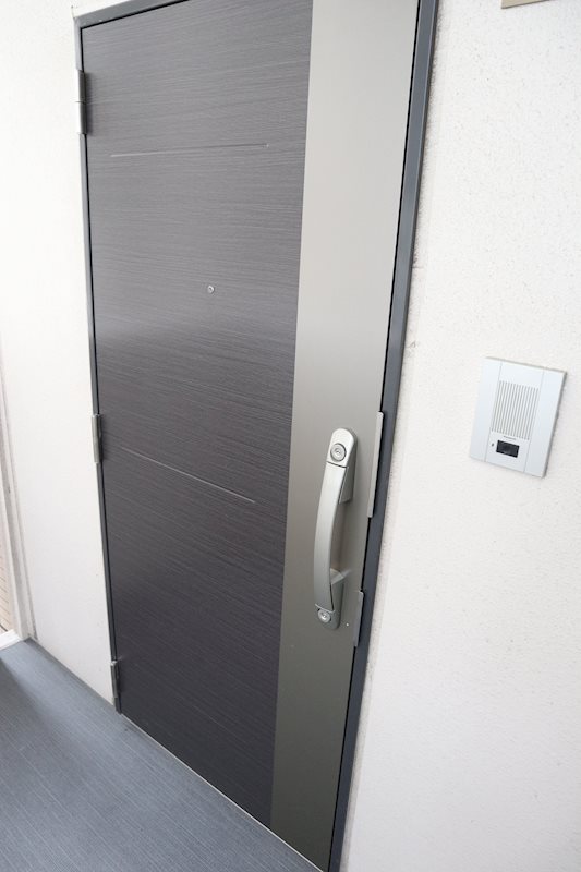 ディアコート新発田 玄関ダブルロック