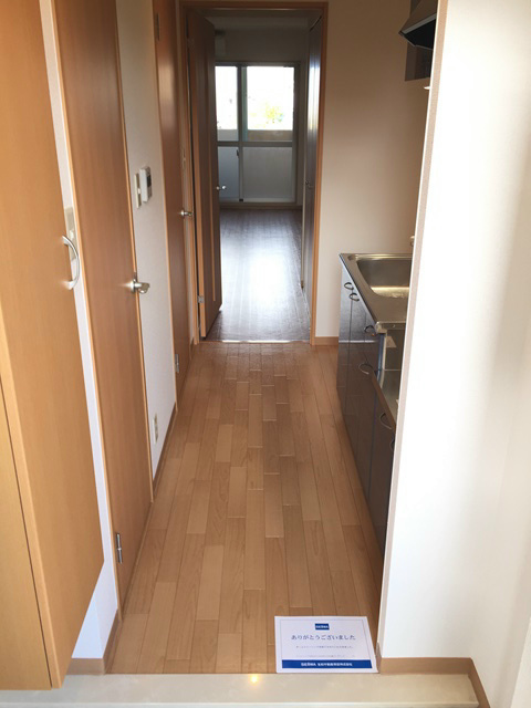 ファシルカワト 現地写真（玄関）