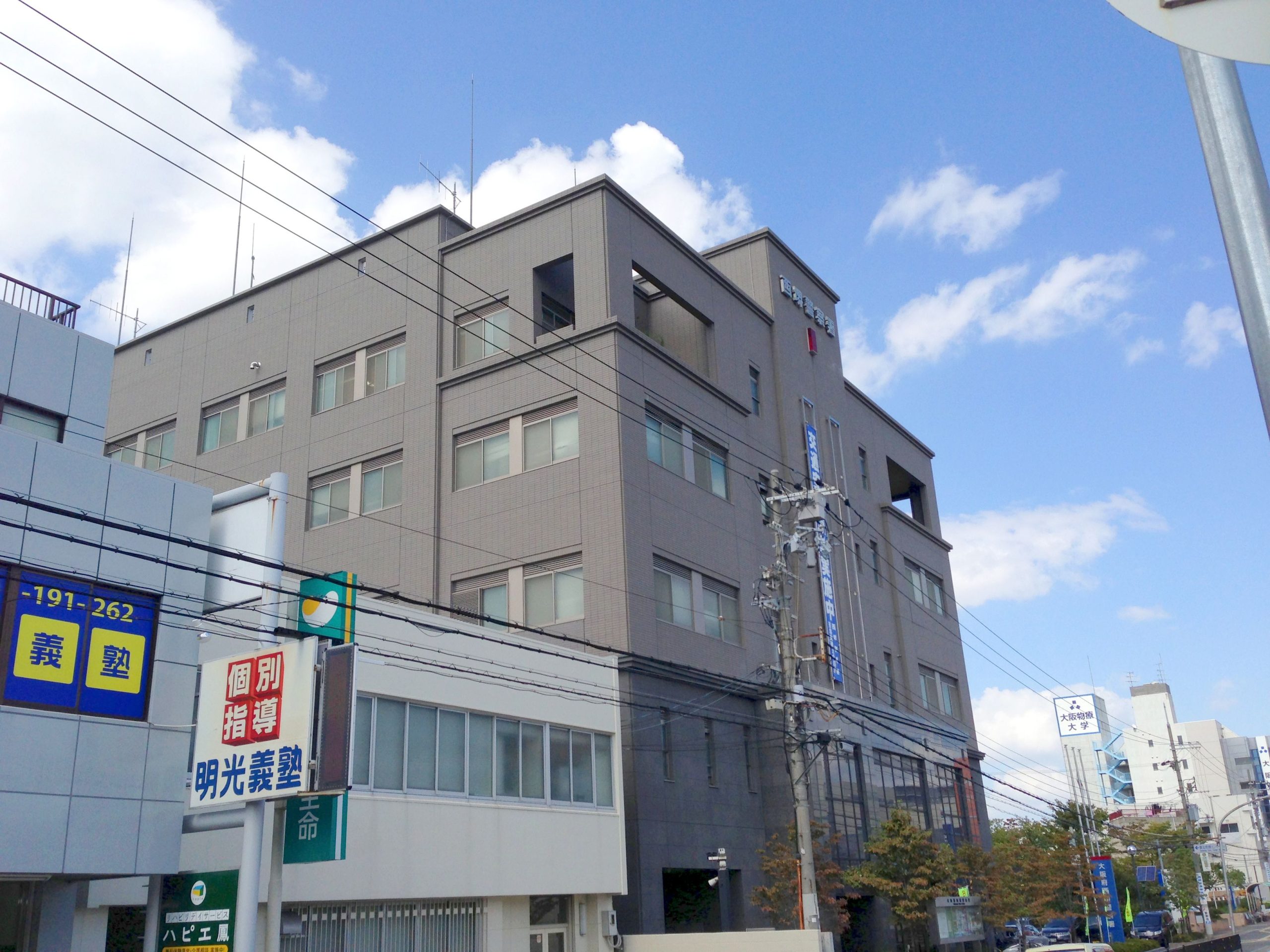 グランノーブル 警察署・交番：西堺警察署　395m