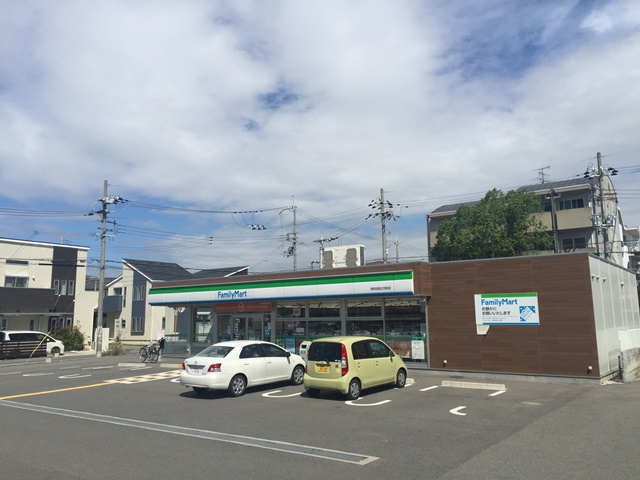 クレール幸 コンビ二：ﾌｧﾐﾘｰﾏｰﾄ 岸和田西之内町店　649m