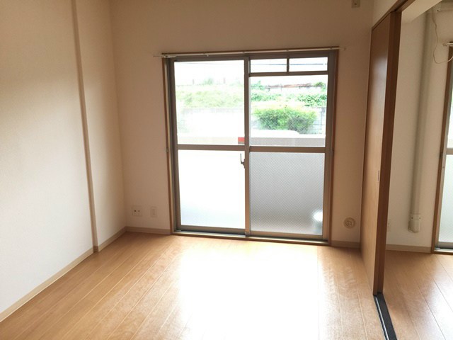 コンフォートヴィラ 現地写真（玄関）