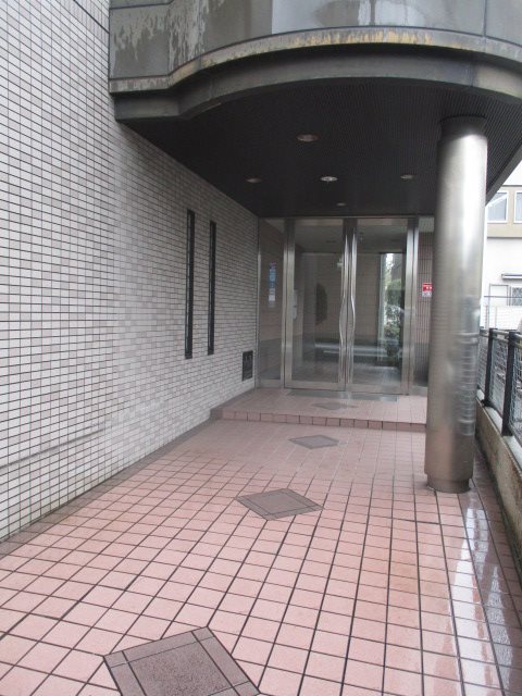 エスポワール21(大東市) エントランス