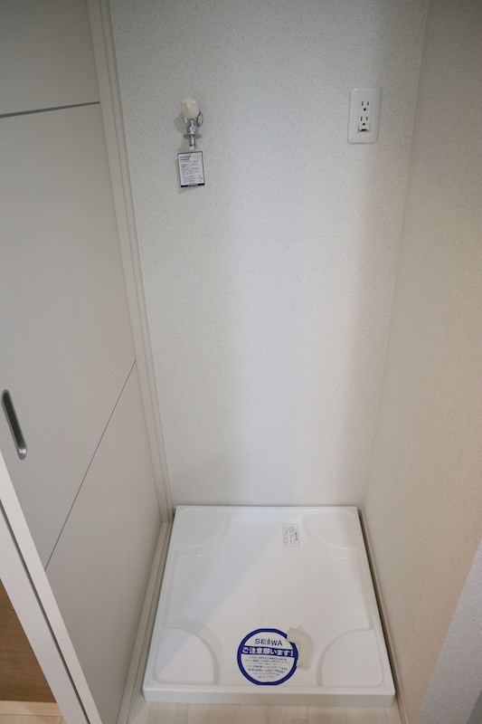 イーグルコート 現地写真（玄関）