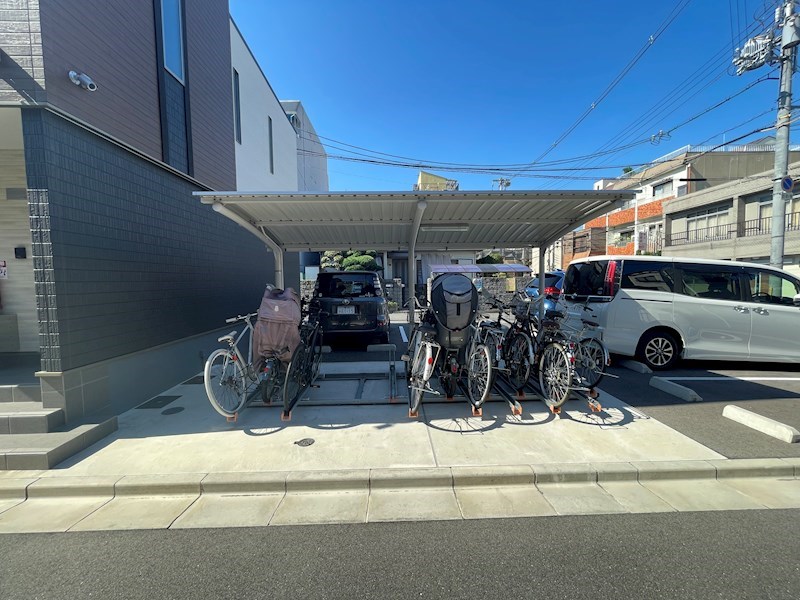イーグルソシア 駐輪場