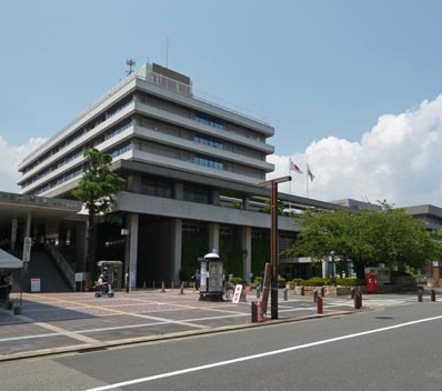 ラヴィベール西宮 役所：西宮市役所　728m