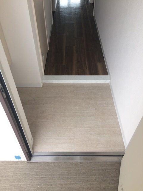 シュロス　フォン　コウナン 玄関