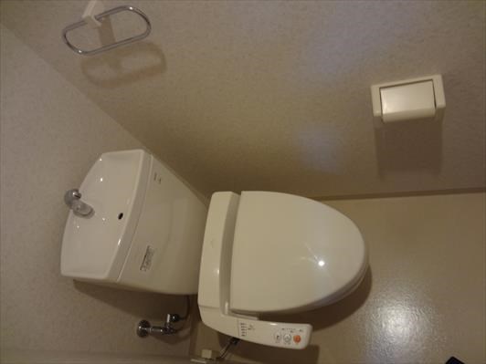 グランディール六甲 清潔感のあるトイレです。