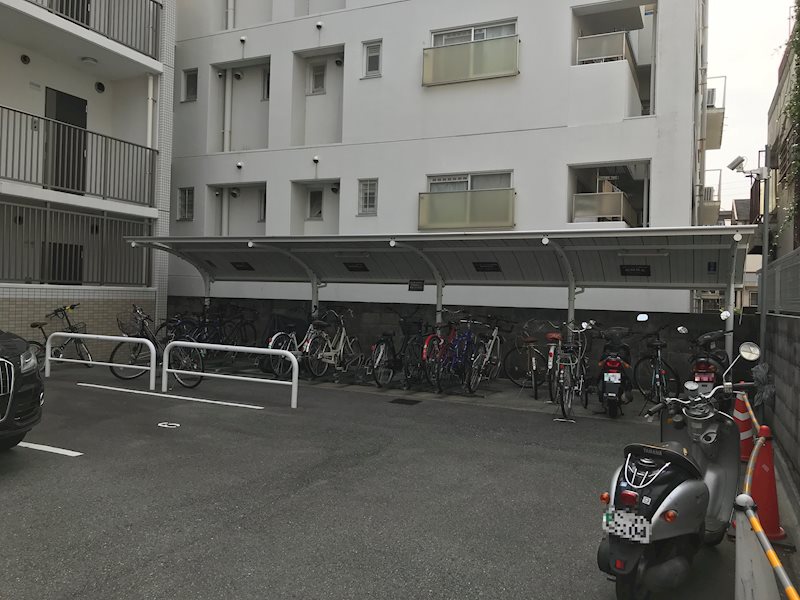 アルバ立花 駐輪場