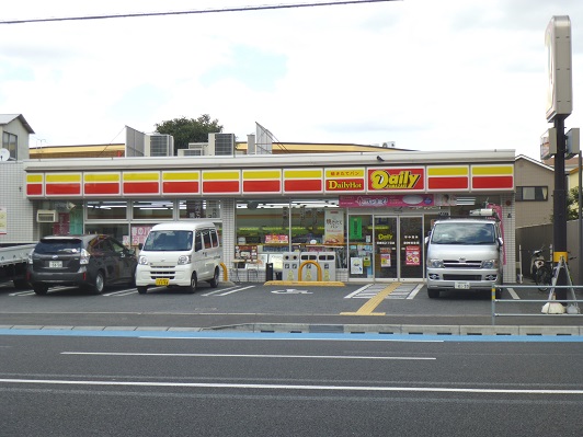 ヴィラモーダ パークサイド コンビ二：ﾃﾞｲﾘｰﾔﾏｻﾞｷ 尼崎浜2丁目店　274m