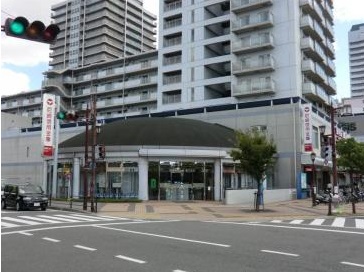 ヴィラモーダ パークサイド 銀行：尼崎信用金庫潮江支店潮江東出張所　697m
