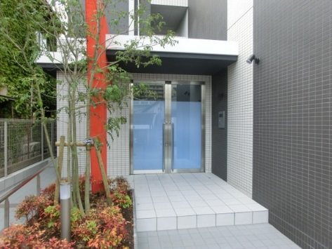 アジュール水堂 エントランス