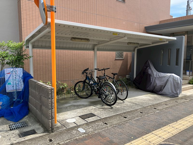 ラフィネ錦が丘 駐輪場