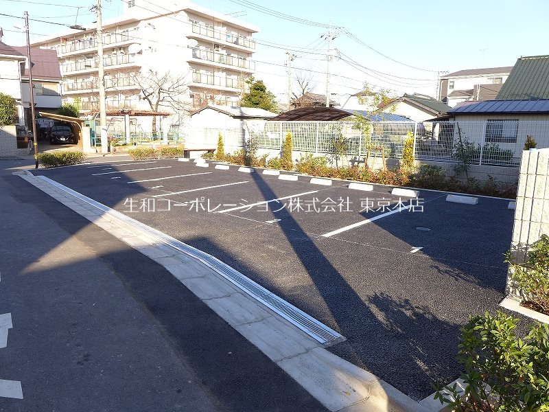 ピエールマルミットⅠ 駐車場