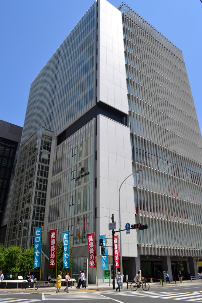 サンセール上本町 ショッピング施設：上本町YUFURA　413m