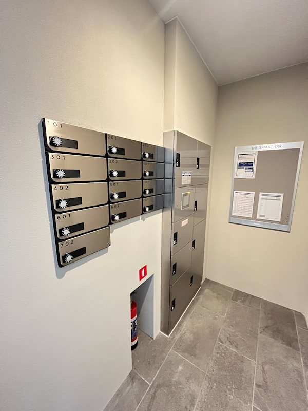Maison Chaleur(メゾン シャルール) メール、宅配Box