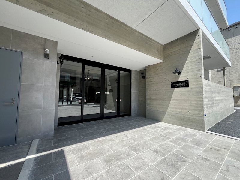 Maison Chaleur(メゾン シャルール) エントランス