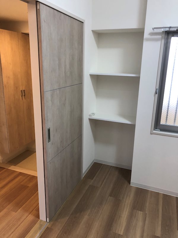 リバーサイド大津屋 現地写真（玄関）