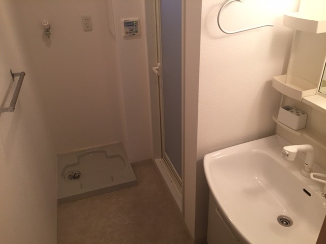 アンリシェール 独立洗面所