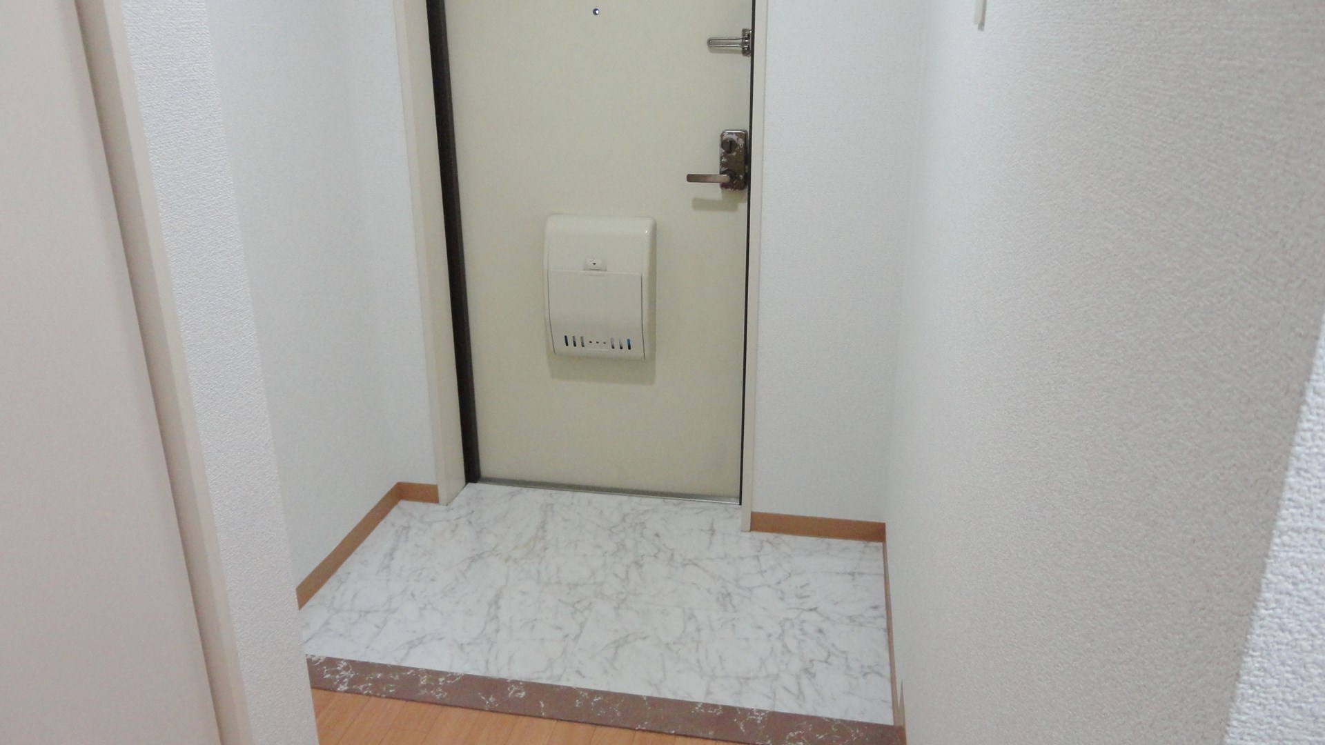 プリモ中宮 現地写真