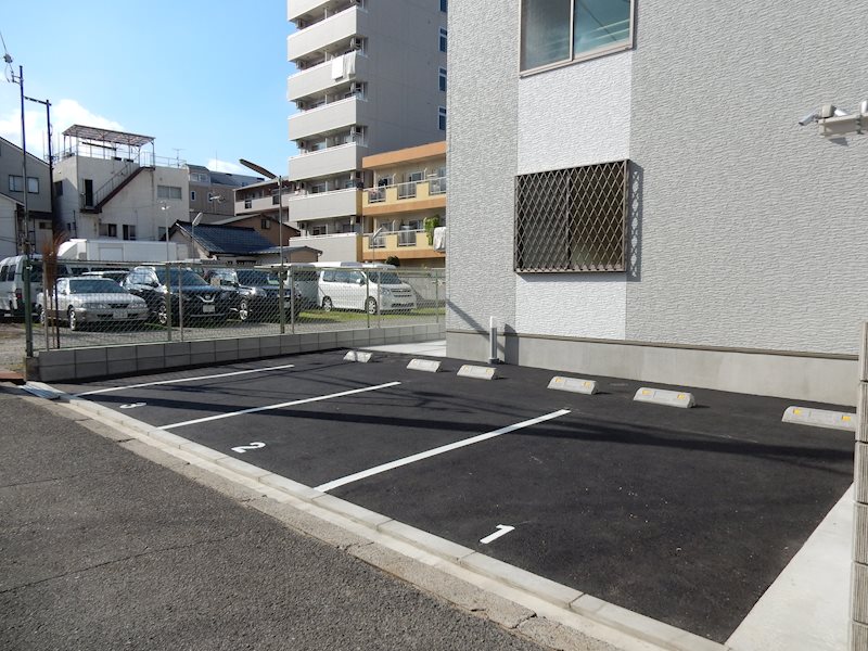 プレジール関目 駐車場