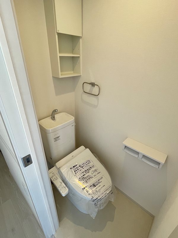 アイリスコート 洗浄機能付き便座です。