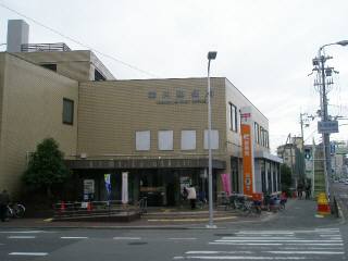 ルミエール加島 郵便局：淀川加島郵便局　360m