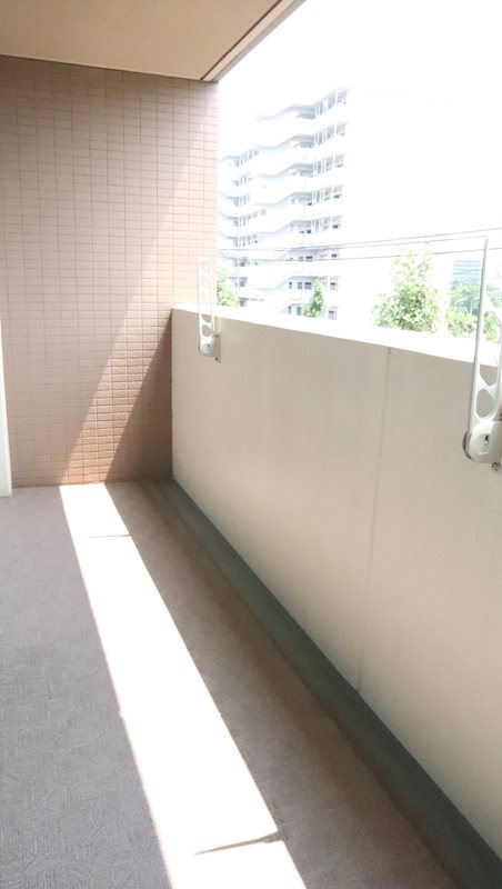 サニーデＫ 日当たりのよい南向きのバルコニー