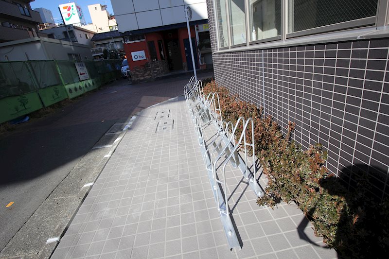 オランジェ K 駐輪場