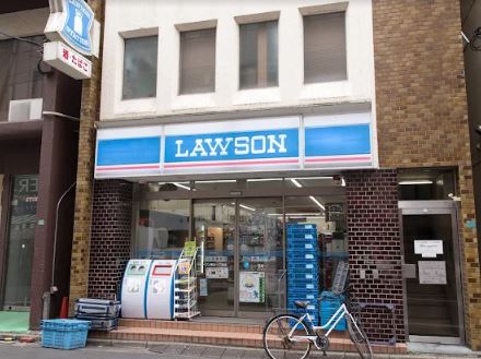 サントゥール駒込 コンビ二：ローソン 駒込一丁目店　227m