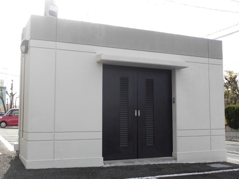 パークロイヤル ゴミ置き場