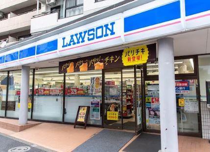 フィレール南千住 コンビ二：ﾛｰｿﾝ 南千住三丁目店　278m